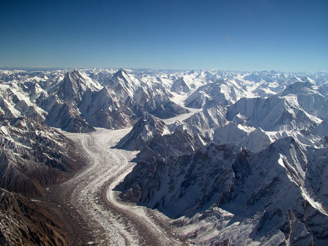 Himalayas-karakoram-glacier-flickr