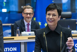 20241107PHT25270_original