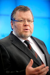 Ossur_Skarphedinsson-_utrikesminister_Island._Nordiska_radets_session_2009_-1-