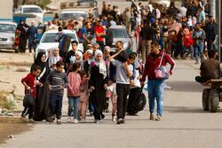 Palestinians-fleeing